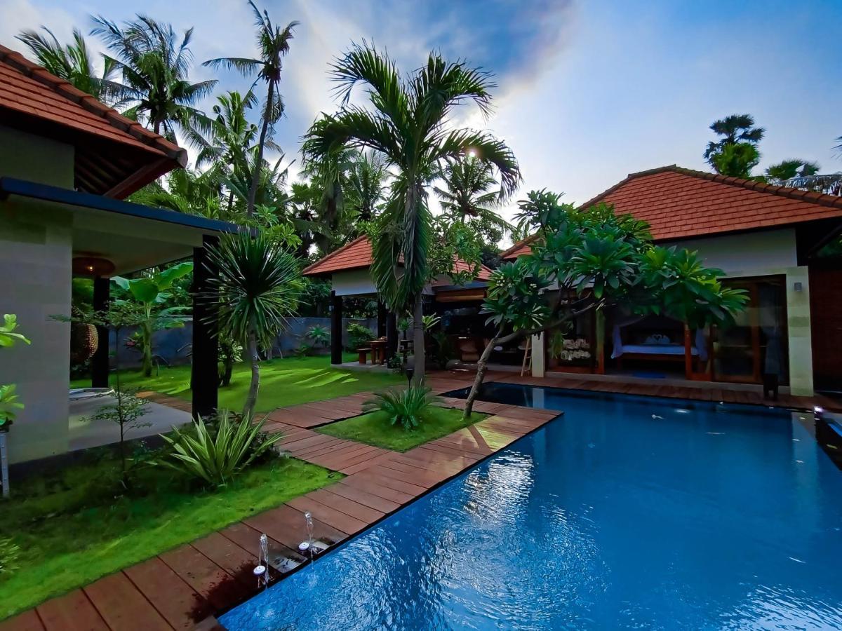 Coco Garden Pool Villas Kubutambahan  Exteriér fotografie