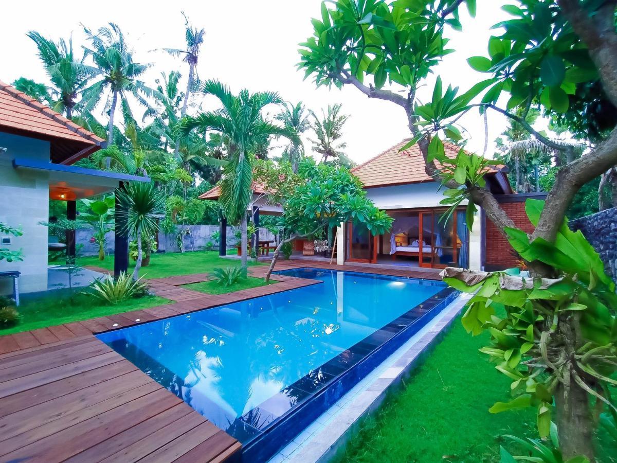 Coco Garden Pool Villas Kubutambahan  Exteriér fotografie